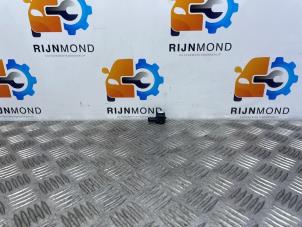 Gebruikte Parkeersensor BMW 5 serie (G30) 530d xDrive 3.0 TwinPower Turbo 24V Prijs € 25,00 Margeregeling aangeboden door Autodemontage Rijnmond BV