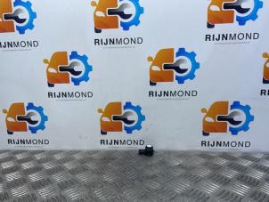 Gebruikte Parkeersensor BMW 5 serie (G30) 530d xDrive 3.0 TwinPower Turbo 24V Prijs € 25,00 Margeregeling aangeboden door Autodemontage Rijnmond BV