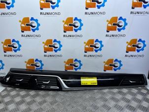 Gebruikte Dashboard deel BMW 5 serie (G30) 530d xDrive 3.0 TwinPower Turbo 24V Prijs € 100,00 Margeregeling aangeboden door Autodemontage Rijnmond BV