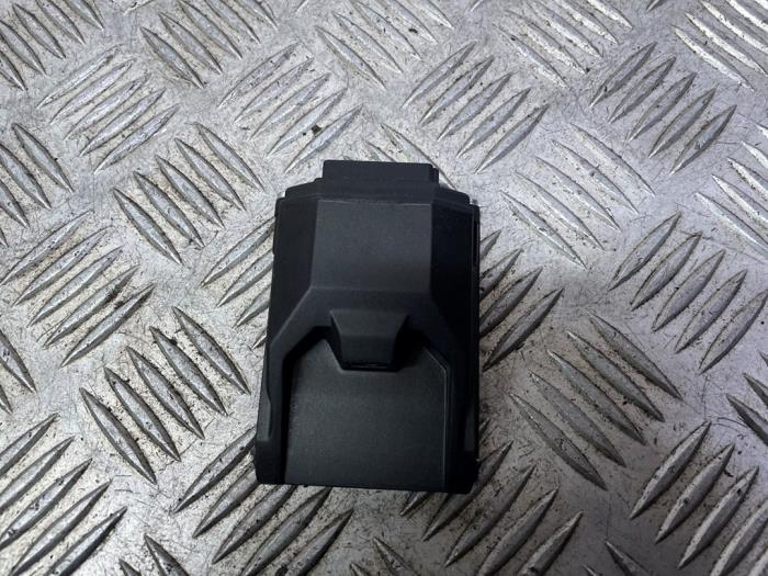 Sensor Remassistent van een Nissan Qashqai (J11) 1.2 DIG-T 16V 2015