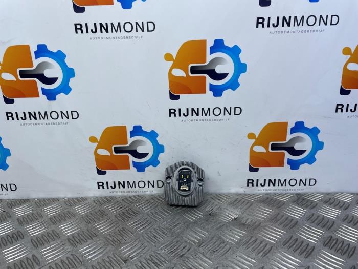 Module LED koplamp van een BMW 5 serie (G30) 530e iPerformance 2017