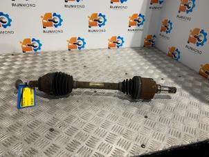 Gebruikte Cardanas links-voor (VWA) Ford Mondeo IV 2.0 16V Prijs € 40,00 Margeregeling aangeboden door Autodemontage Rijnmond BV