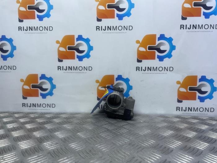 Gebruikte Gasklephuis Ford Fiesta 6 (JA8) 1.0 EcoBoost 12V 100 Prijs € 9,00 Inclusief btw aangeboden door Autodemontage Rijnmond BV