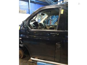 Gebruikte Portier 2Deurs links Volkswagen Transporter T5 2.5 TDi PF Prijs € 150,00 Margeregeling aangeboden door Autodemontage Rijnmond BV