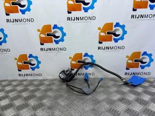 Gebruikte Accu sensor BMW 1 serie (E87/87N) 118i 16V Prijs op aanvraag aangeboden door Autodemontage Rijnmond BV