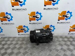 Gebruikte Pomp Airco Renault Trafic New (FL) 2.0 dCi 16V 115 Prijs € 100,00 Margeregeling aangeboden door Autodemontage Rijnmond BV