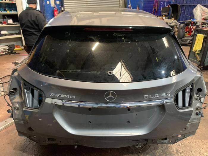 Achterklep van een Mercedes-AMG GLA AMG (156.9) 2.0 45 AMG Turbo 16V 2019