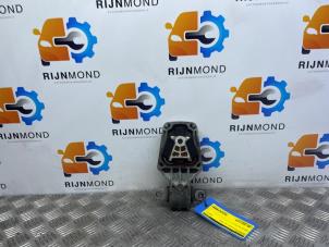 Gebruikte Motorrubber Mercedes GLA AMG (156.9) 2.0 45 AMG Turbo 16V Prijs € 12,10 Inclusief btw aangeboden door Autodemontage Rijnmond BV