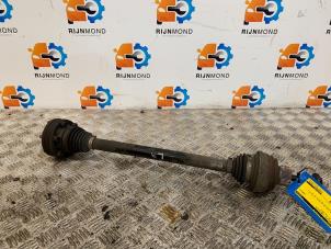 Gebruikte Aandrijfas links-achter Audi A7 Sportback (4GA/4GF) 3.0 TDI V6 24V Quattro Prijs € 30,00 Margeregeling aangeboden door Autodemontage Rijnmond BV