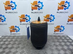 Gebruikte Luchtbalg Audi A7 Sportback (4GA/4GF) 3.0 TDI V6 24V Quattro Prijs € 150,00 Margeregeling aangeboden door Autodemontage Rijnmond BV