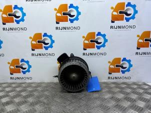 Gebruikte Blower Audi A7 Sportback (4GA/4GF) 3.0 TDI V6 24V Quattro Prijs € 45,00 Margeregeling aangeboden door Autodemontage Rijnmond BV