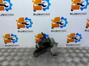 Gebruikte Motorsteun Ford Fiesta 6 (JA8) 1.0 EcoBoost 12V 100 Prijs op aanvraag aangeboden door Autodemontage Rijnmond BV