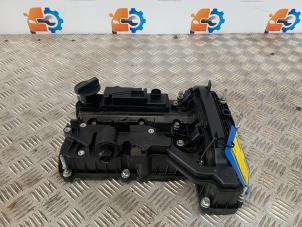 Gebruikte Kleppendeksel Ford Fiesta 6 (JA8) 1.0 EcoBoost 12V 100 Prijs op aanvraag aangeboden door Autodemontage Rijnmond BV