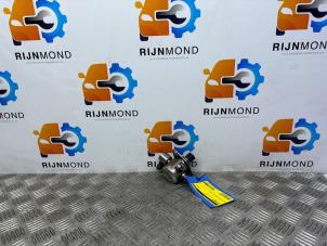 Gebruikte Hogedrukpomp Ford Transit Courier 1.0 Ti-VCT EcoBoost 12V Prijs op aanvraag aangeboden door Autodemontage Rijnmond BV