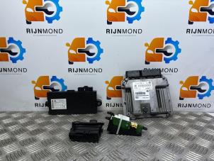 Gebruikte Contactslot + computer Mini Paceman (R61) 2.0 16V Cooper SD ALL4 Prijs op aanvraag aangeboden door Autodemontage Rijnmond BV