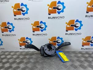 Gebruikte Combischakelaar Stuurkolom Skoda Fabia II Combi 1.2 TDI 12V Greenline Prijs op aanvraag aangeboden door Autodemontage Rijnmond BV