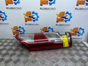 Gebruikte Achterlicht rechts Renault Kangoo Express (FW) 1.5 dCi 110 Prijs op aanvraag aangeboden door Autodemontage Rijnmond BV