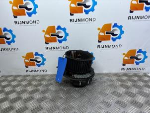 Gebruikte Blower Volkswagen Eos (1F7/F8) 1.6 FSI 16V Prijs € 40,00 Margeregeling aangeboden door Autodemontage Rijnmond BV