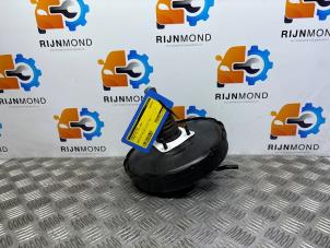 Gebruikte Rembooster Hyundai i20 1.6 CRDi 16V VGT Prijs op aanvraag aangeboden door Autodemontage Rijnmond BV