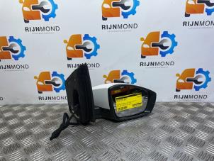 Gebruikte Spiegel Buiten rechts Volkswagen Polo V (6R) 1.2 TSI Prijs op aanvraag aangeboden door Autodemontage Rijnmond BV