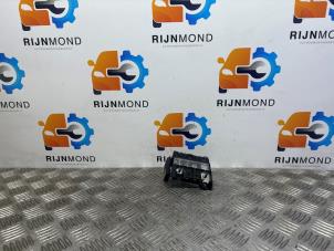 Gebruikte Zekeringkast Opel Mokka/Mokka X 1.4 Turbo 16V 4x2 Prijs € 48,40 Inclusief btw aangeboden door Autodemontage Rijnmond BV