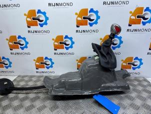 Gebruikte Schakelkabel Versnellingsbak Peugeot 208 I (CA/CC/CK/CL) 1.6 16V GTI Prijs op aanvraag aangeboden door Autodemontage Rijnmond BV