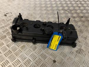 Gebruikte Kleppendeksel Opel Zafira (M75) 1.7 CDTi 16V Prijs op aanvraag aangeboden door Autodemontage Rijnmond BV