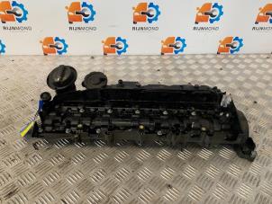 Gebruikte Kleppendeksel BMW 5 serie (F10) 530d 24V Prijs € 121,00 Inclusief btw aangeboden door Autodemontage Rijnmond BV