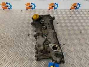 Gebruikte Kleppendeksel Renault Kadjar (RFEH) 1.2 Energy TCE 130 Prijs op aanvraag aangeboden door Autodemontage Rijnmond BV