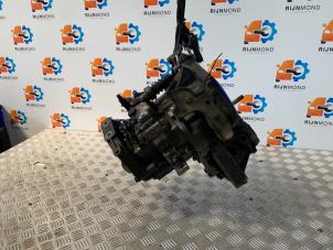 Gebruikte Versnellingsbak Fiat Grande Punto (199) 1.4 Prijs € 250,00 Margeregeling aangeboden door Autodemontage Rijnmond BV