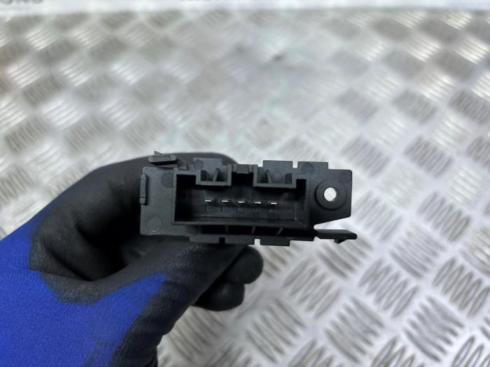 Kachel Weerstand van een Citroën Nemo (AA) 1.4 HDi 70 2008