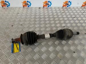 Gebruikte Cardanas links-voor (VWA) Mercedes B (W246) 1.5 B-180 CDI,d 16V Prijs € 121,00 Inclusief btw aangeboden door Autodemontage Rijnmond BV