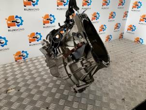 Gebruikte Versnellingsbak Renault Megane III Grandtour (KZ) 1.4 16V TCe 130 Prijs € 135,00 Margeregeling aangeboden door Autodemontage Rijnmond BV