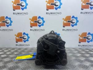 Gebruikte Alternator Renault Megane III Grandtour (KZ) 1.4 16V TCe 130 Prijs € 45,00 Margeregeling aangeboden door Autodemontage Rijnmond BV