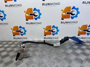 Gebruikte Accu sensor Opel Astra K 1.0 Turbo 12V Prijs op aanvraag aangeboden door Autodemontage Rijnmond BV