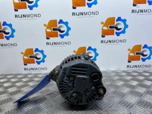 Gebruikte Dynamo Jaguar X-type 2.1 V6 24V Prijs € 30,00 Margeregeling aangeboden door Autodemontage Rijnmond BV