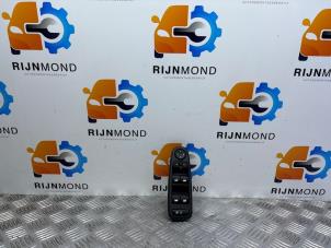 Gebruikte Ruit schakelaar elektrisch Citroen C4 Picasso (UD/UE/UF) 1.6 16V THP Sensodrive Prijs op aanvraag aangeboden door Autodemontage Rijnmond BV