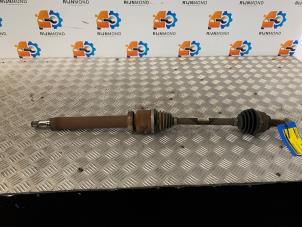 Gebruikte Cardanas rechts-voor (VWA) Ford Fiesta 6 (JA8) 1.5 TDCi Prijs € 55,00 Margeregeling aangeboden door Autodemontage Rijnmond BV