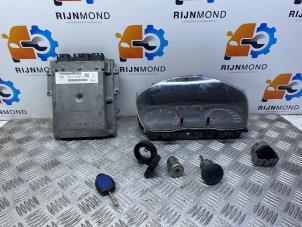 Gebruikte Contactslot + computer Ford Transit 2.2 TDCi 16V Prijs € 250,00 Margeregeling aangeboden door Autodemontage Rijnmond BV