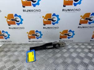 Gebruikte Motorsteun Volkswagen Golf VII (AUA) 2.0 GTI 16V Prijs € 15,00 Margeregeling aangeboden door Autodemontage Rijnmond BV