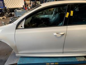 Gebruikte Portier 4Deurs links-voor Volkswagen Golf VI (5K1) 1.4 TSI 122 16V Prijs op aanvraag aangeboden door Autodemontage Rijnmond BV