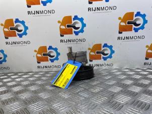 Gebruikte Stuurpomp Opel Vivaro 2.0 CDTI Prijs op aanvraag aangeboden door Autodemontage Rijnmond BV