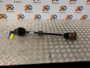 Gebruikte Aandrijfas rechts-voor Seat Ibiza V (KJB) 1.0 TSI 12V Prijs € 275,00 Margeregeling aangeboden door Autodemontage Rijnmond BV