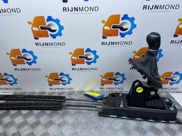 Gebruikte Schakelkabel Versnellingsbak Seat Ibiza V (KJB) 1.0 TSI 12V Prijs € 115,00 Margeregeling aangeboden door Autodemontage Rijnmond BV