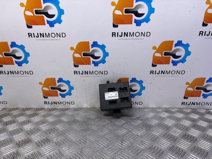 Gebruikte Module (diversen) Renault Captur I (2R) 0.9 Energy TCE 12V Prijs € 72,60 Inclusief btw aangeboden door Autodemontage Rijnmond BV