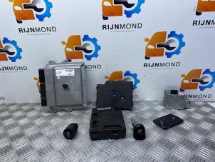 Gebruikte Contactslot + computer Renault Captur (2R) 0.9 Energy TCE 12V Prijs € 302,50 Inclusief btw aangeboden door Autodemontage Rijnmond BV