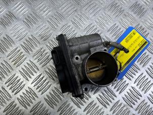 Gebruikte Gasklephuis Nissan Juke (F15) 1.6 16V Prijs € 20,00 Inclusief btw aangeboden door Autodemontage Rijnmond BV