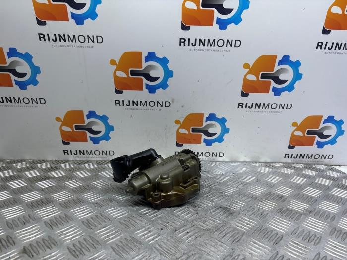 Gebruikte Oliepomp Audi A3 Sportback (8VA/8VF) 1.4 TFSI ACT Ultra 16V Prijs op aanvraag aangeboden door Autodemontage Rijnmond BV