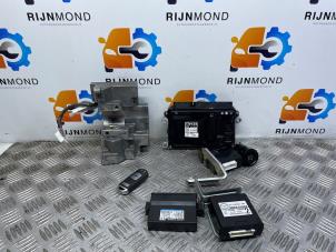 Gebruikte Contactslot + computer Mazda CX-3 (DJ/DK) 2.0 SkyActiv-G 120 Prijs € 363,00 Inclusief btw aangeboden door Autodemontage Rijnmond BV