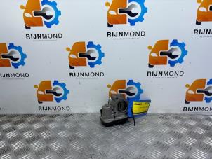 Gebruikte Gasklephuis Ford Focus 3 1.0 Ti-VCT EcoBoost 12V 100 Prijs € 9,00 Inclusief btw aangeboden door Autodemontage Rijnmond BV